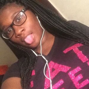 Meet your Posher, Jasmine